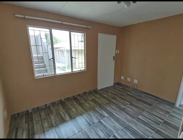 1 BEDROOM PROPERTY TO RENT IN EDEN GLEN